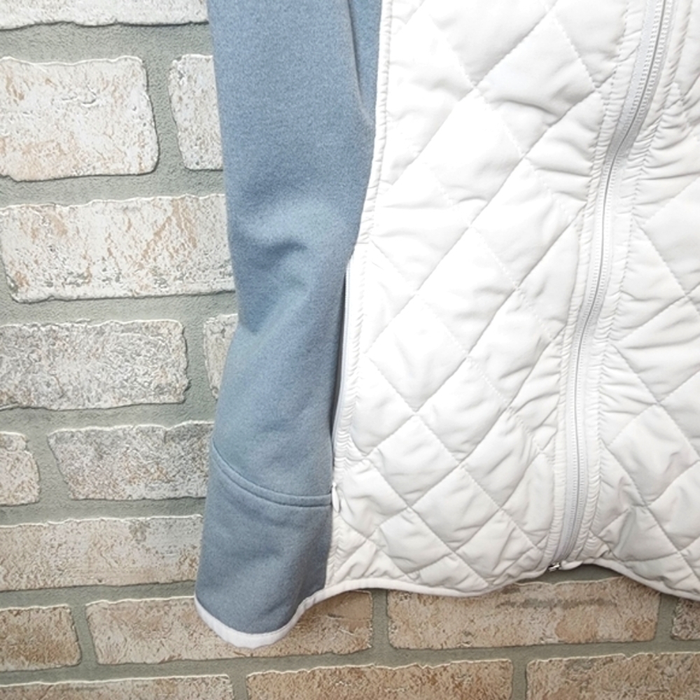 ATHLETA Upside Quilted Vest Size XS - Picture 5 of 9